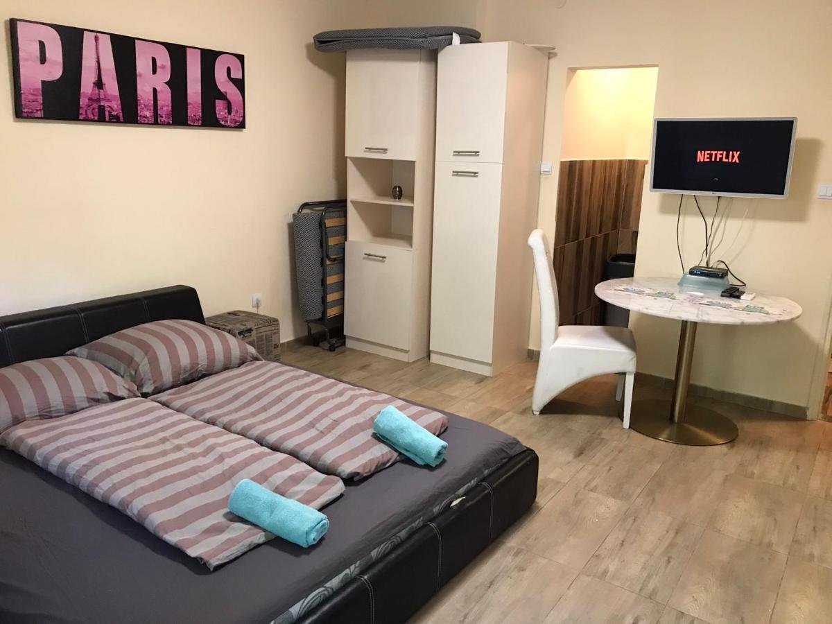 בודפשט Roland Apartmant Zuglo מראה חיצוני תמונה