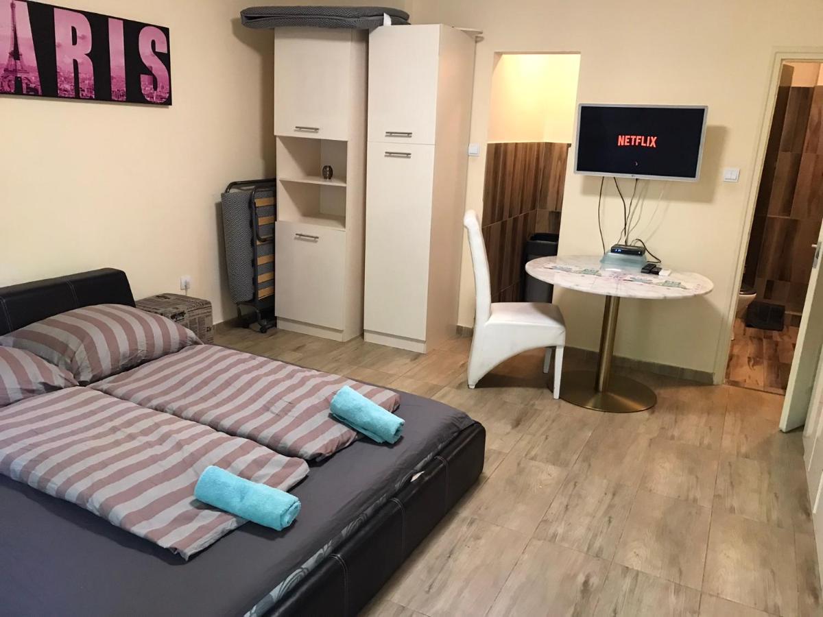 בודפשט Roland Apartmant Zuglo מראה חיצוני תמונה