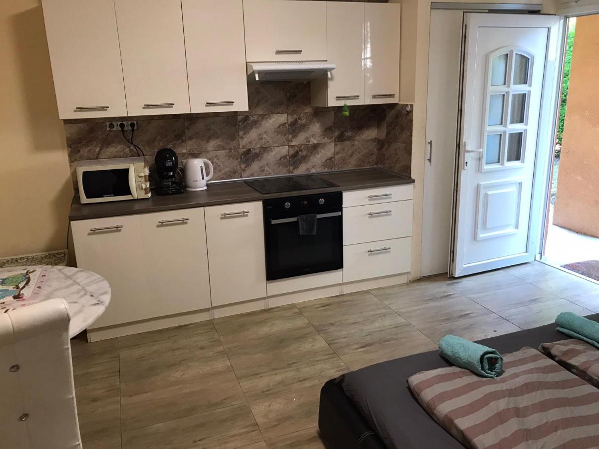 בודפשט Roland Apartmant Zuglo מראה חיצוני תמונה